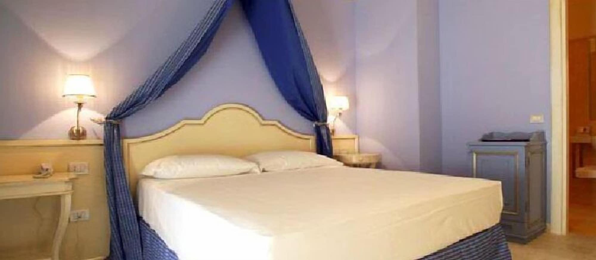 Palace Hotel Vieste Eksteriør bilde